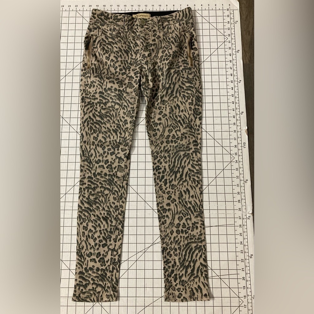 Democracy Ab Technology Women’s Size 2 Black/Tan Leopard Print Skinny‎ Pants